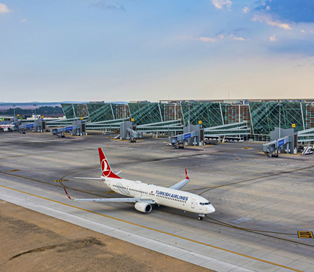 Ercan Havalimanı'nda bayram yoğunluğu yaşandı