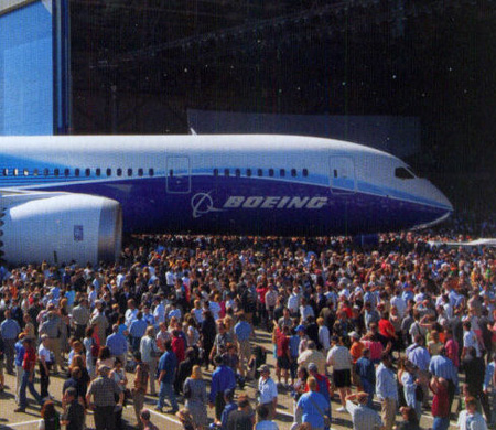 Boeing 787'lerin üretimi ve teslimatı yavaşlayacak!