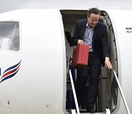 İngiliz bakanın kiraladığı uçak tepki çekti!